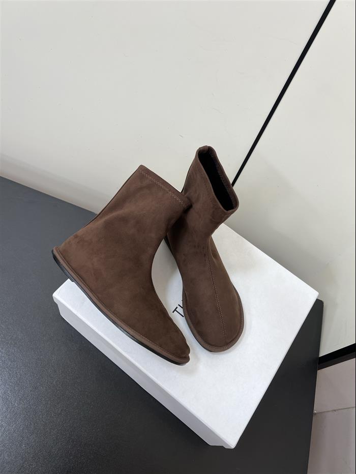 20251128173233602 310